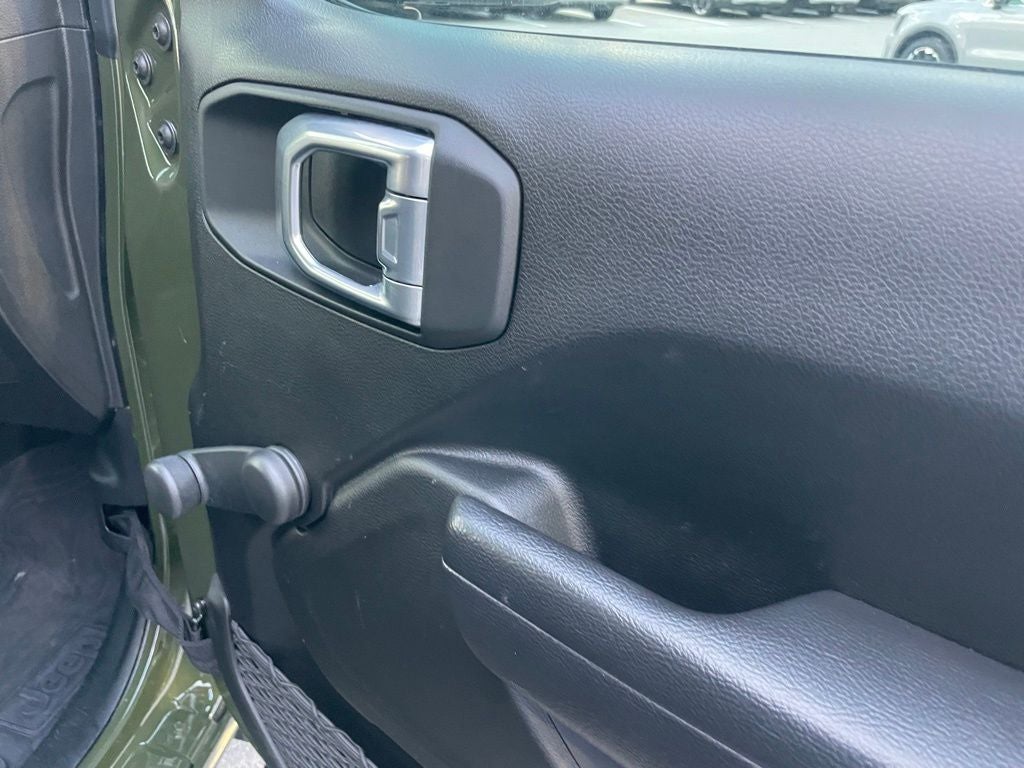 2022 Jeep Wrangler - WILLYS SPORT / APPLE CARPLAY