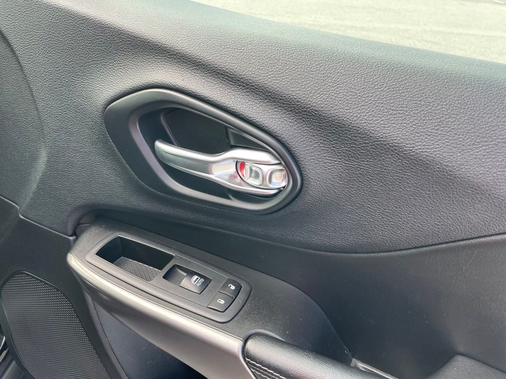 2019 Jeep Cherokee Limited - APPLE CARPLAY / POWER LIFTGATE