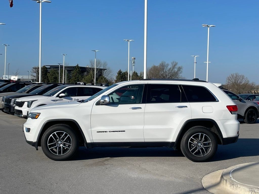 2017 Jeep Grand Cherokee Limited - PANORAMIC SUNROOF / VENTILATED SEATS