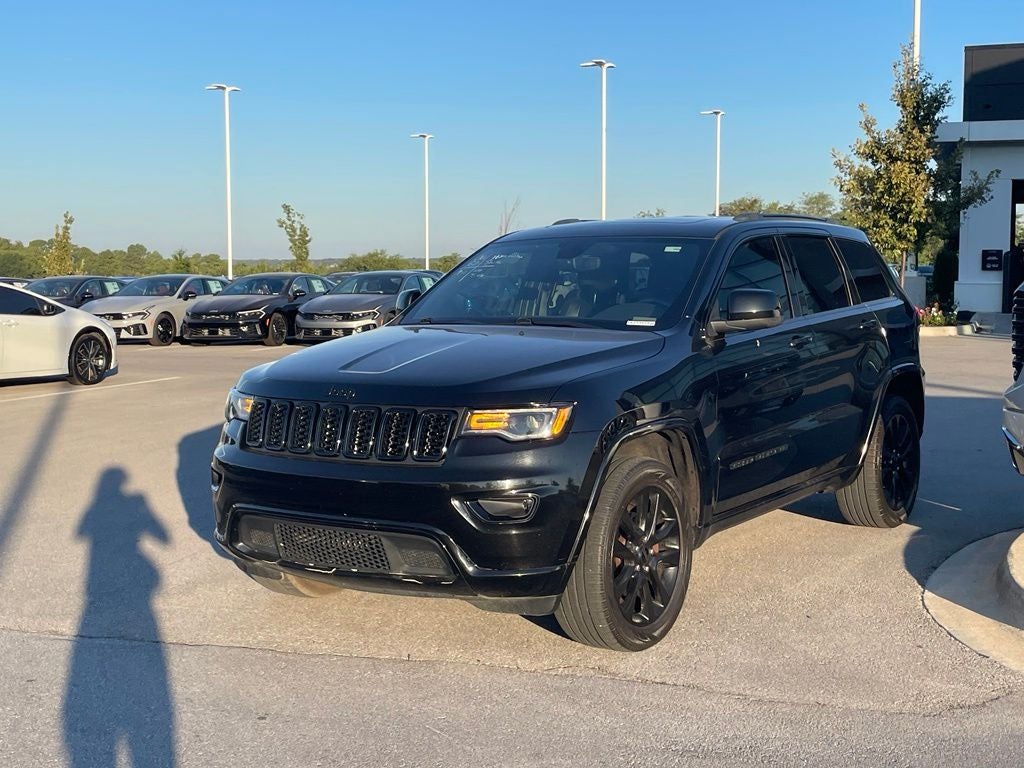 2020 Jeep Grand Cherokee Altitude - POWER SUNROOF / NAVIGATION