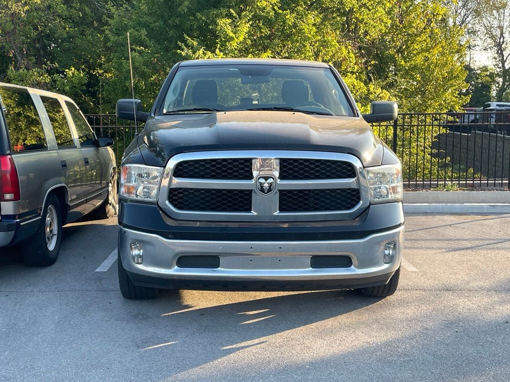 2019 RAM 1500 Classic Tradesman - IT'S GOT A HEMI!!!