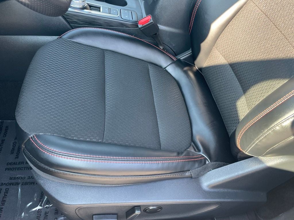 2026 Ford Escape ST-Line - 34 MPG / 8" TOUCHSCREEN