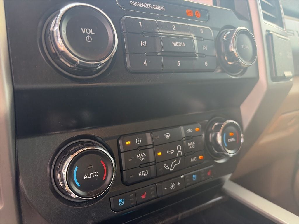 2020 Ford F-250SD Lariat - LARIAT ULTIMATE PKG / REMOTE START