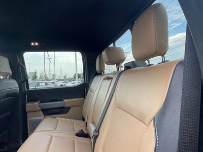 2023 Ford F-350SD Lariat - 6.7 LARIAT / POWER RUNNING BOARDS