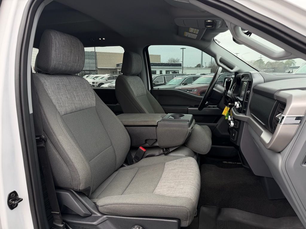 2023 Ford F-150 XLT - 5.0 V8 / 36 GAL FUEL TANK