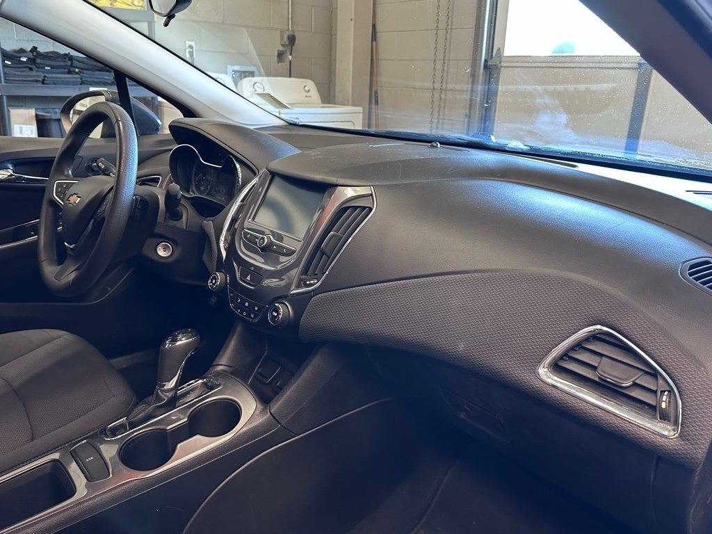 2018 Chevrolet Cruze LT - HEATED SEATS / KEYLESS ENTRY