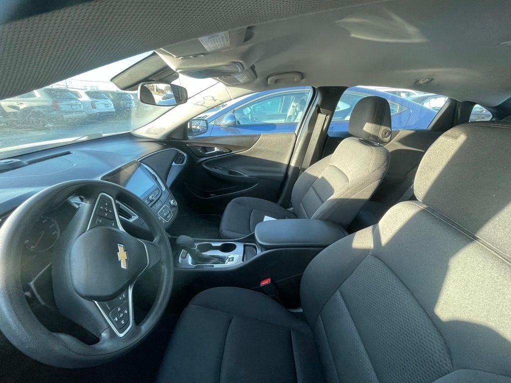 2023 Chevrolet Malibu LS 1FL