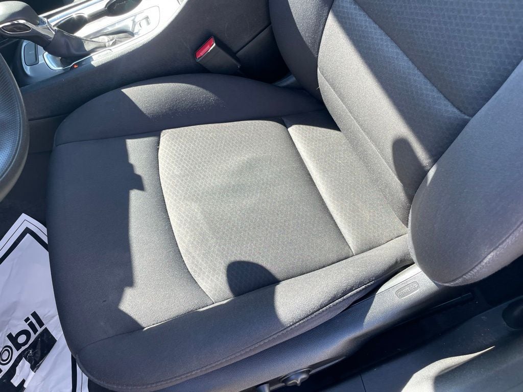 2022 Chevrolet Malibu LT - PUSH BUTTON START / APPLE CARPLAY