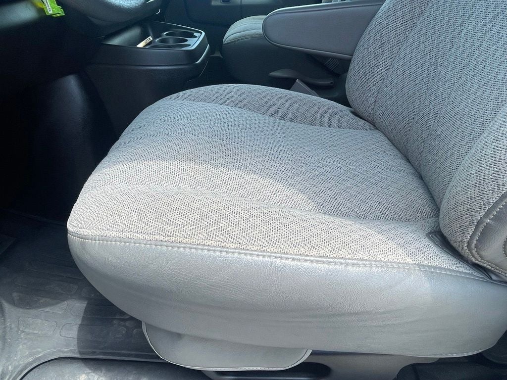 2024 Chevrolet Express 3500 LS Passenger