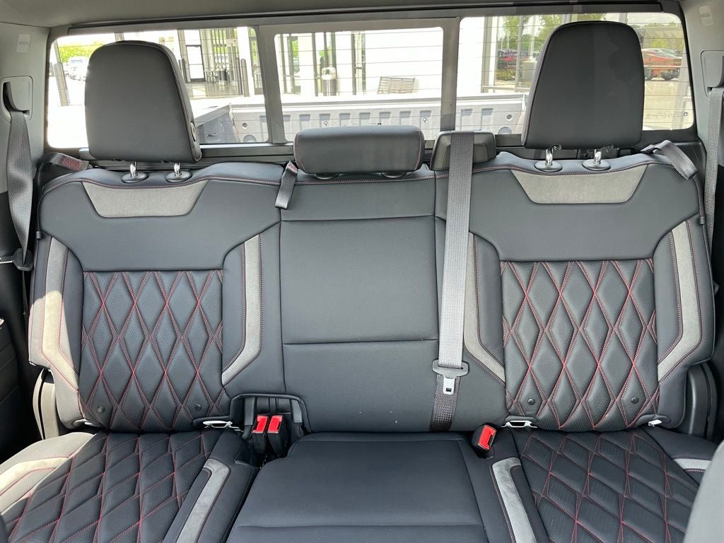 2024 Chevrolet Silverado 1500 RST - BLACK WIDOW PKG