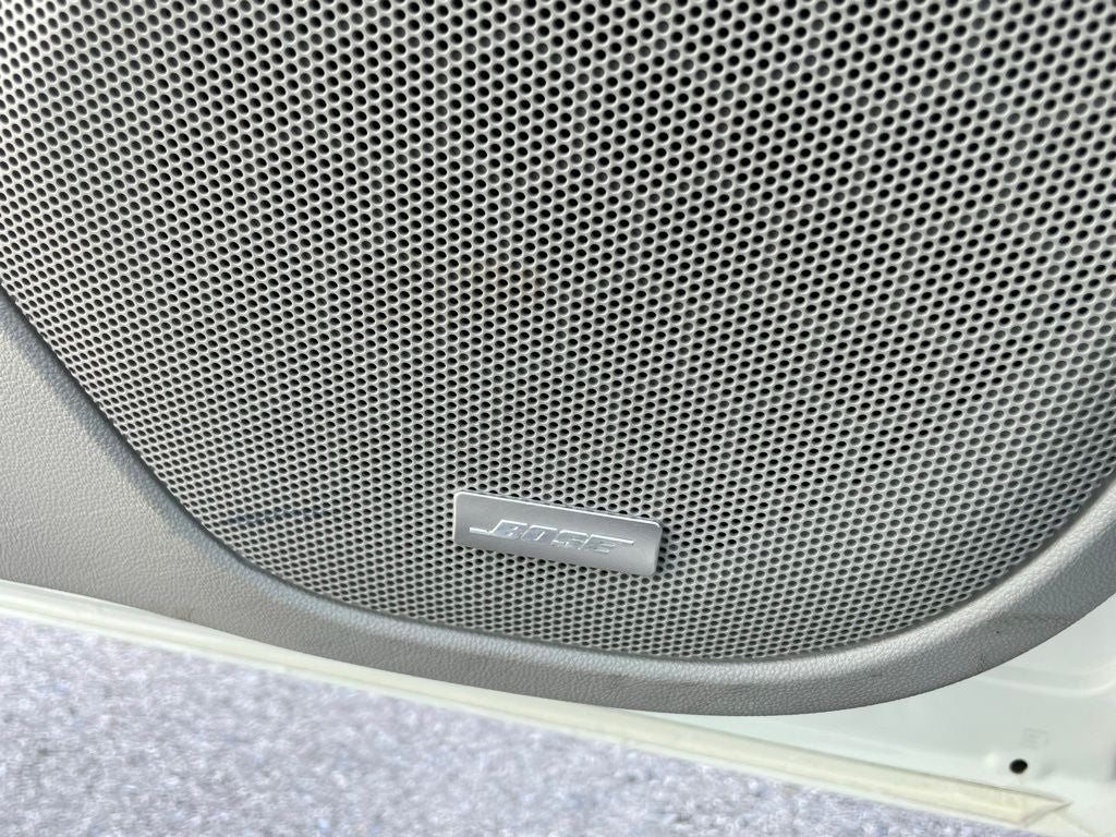 2022 GMC Acadia SLT - MEMORY SEATS / BLIND ZONE ALERT