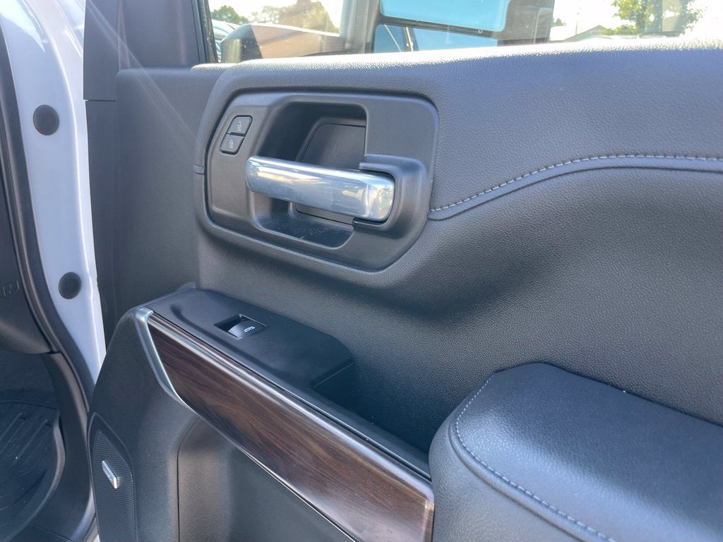 2021 GMC Sierra 2500HD SLT - POWER SUNROOF / VENITLATED FRONT SEATS