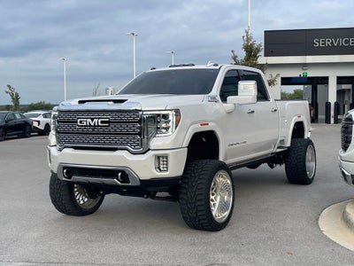 2022 GMC Sierra 2500HD Denali - 8" LIFT/ SUNDOWN AUDIO / CUSTOM HITCH