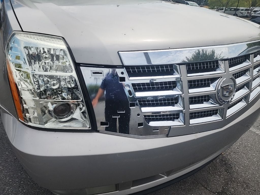 2009 Cadillac Escalade Base
