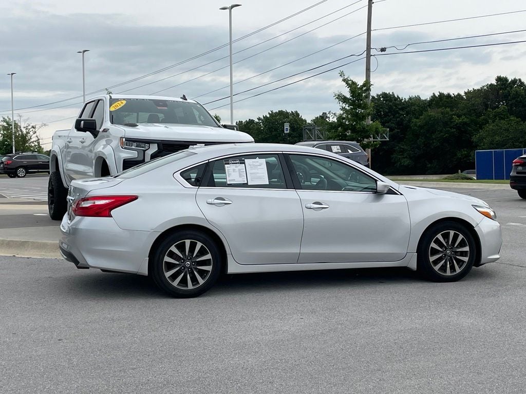 2017 Nissan Altima 2.5 SV - REMOTE START / BLIND SPOT WARNING