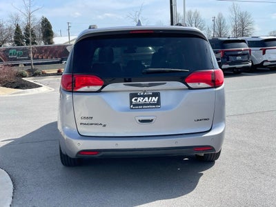 2018 Chrysler Pacifica Limited
