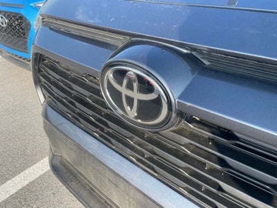 2021 Toyota RAV4 LE - AUTO HIGH BEAMS / APPLE CARPLAY