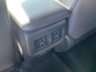 2024 Toyota RAV4 XLE - BLIND SPOT MONITOR / 7 INCH DISPLAY