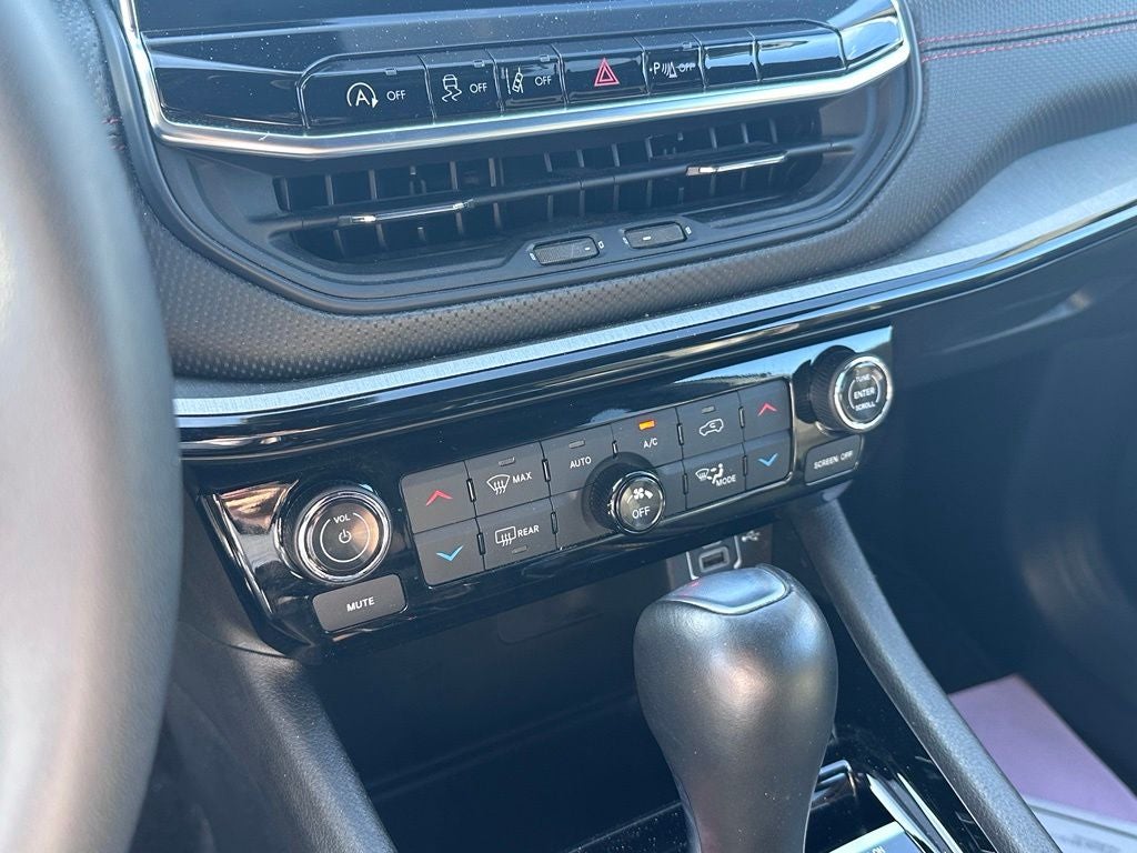 2025 Jeep Compass Trailhawk - APPLE CARPLAY / ADAPTIVE CRUISE