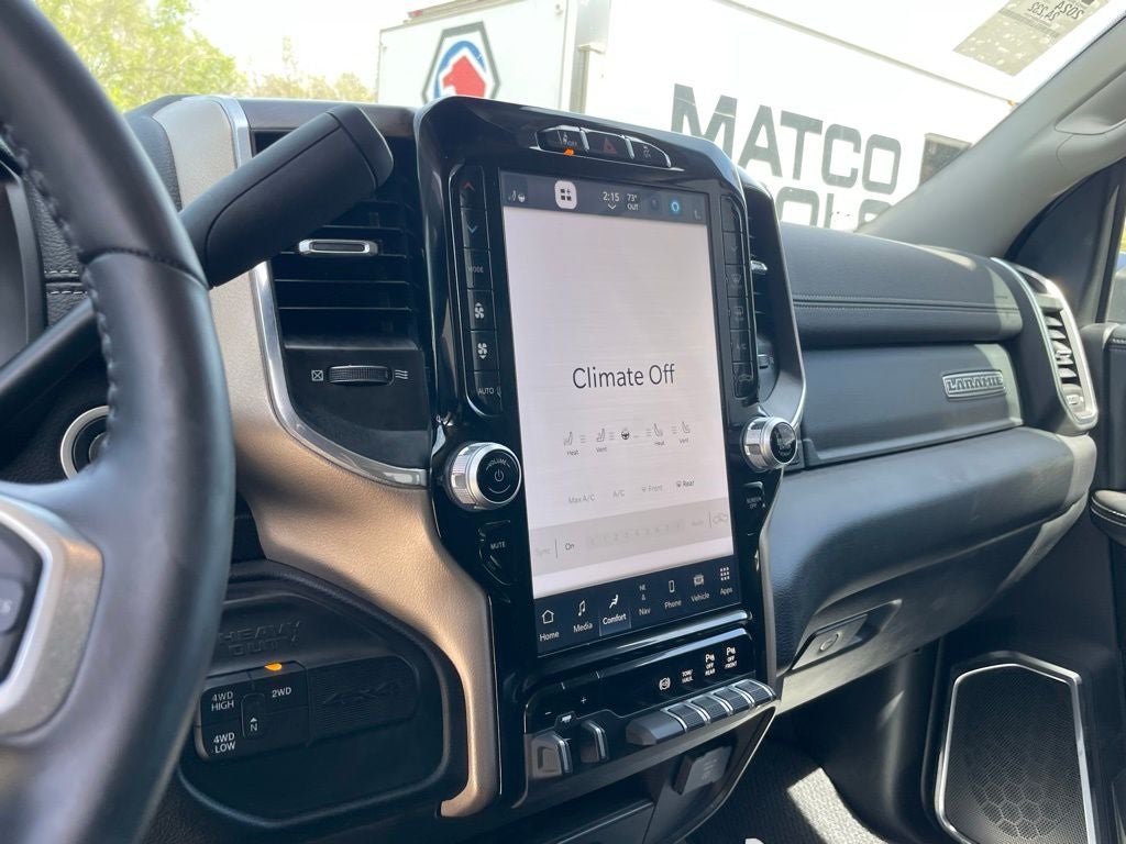 2024 RAM 2500 Laramie - REMOTE TAILGATE RELEASE / BLIND SPOT MONITOR