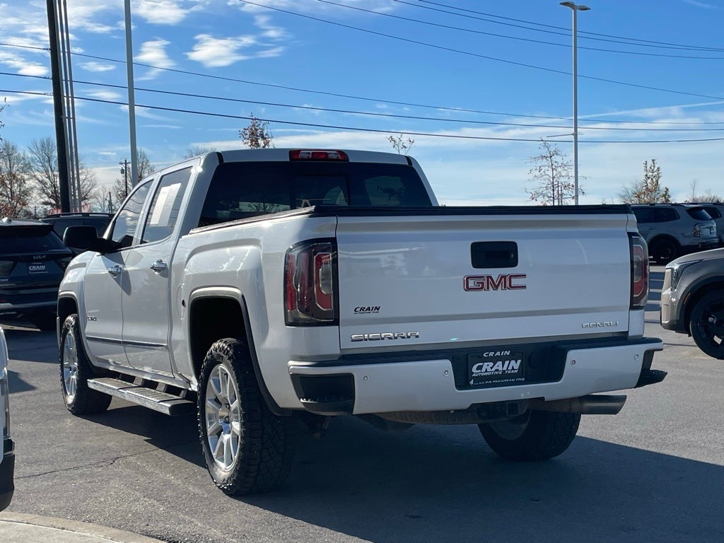 2018 GMC Sierra 1500 Denali - MOONROOF / CLEAN CARFAX