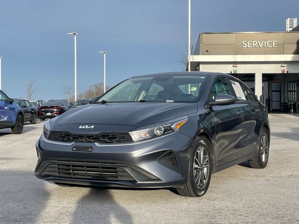 2023 Kia Forte LXS - KIA CERTIFIED / APPLE CARPLAY