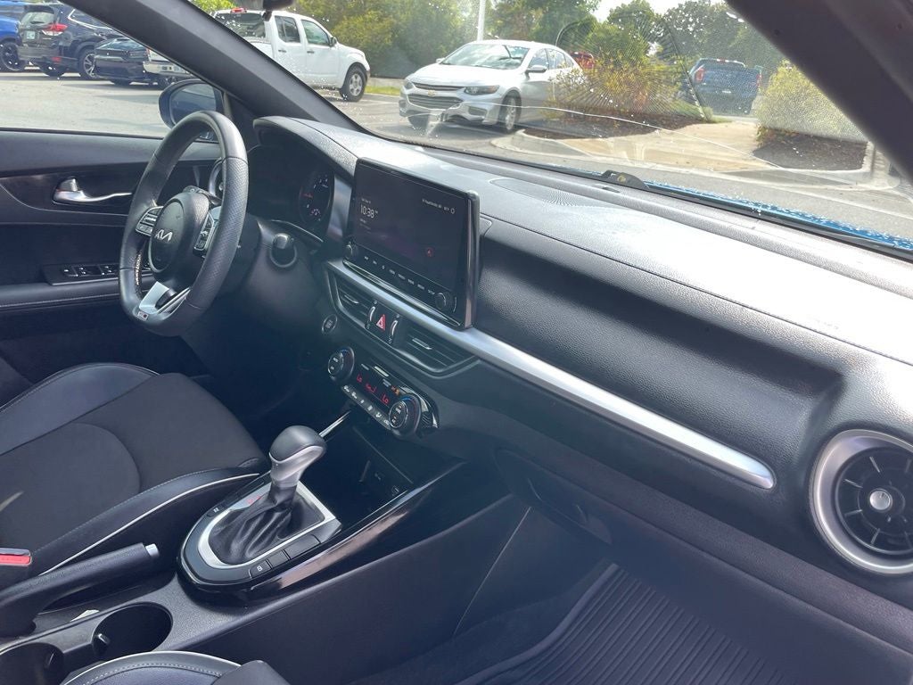 2023 Kia Forte GT-Line - KIA CERTIFIED / 39 MPG / NAVIGATION