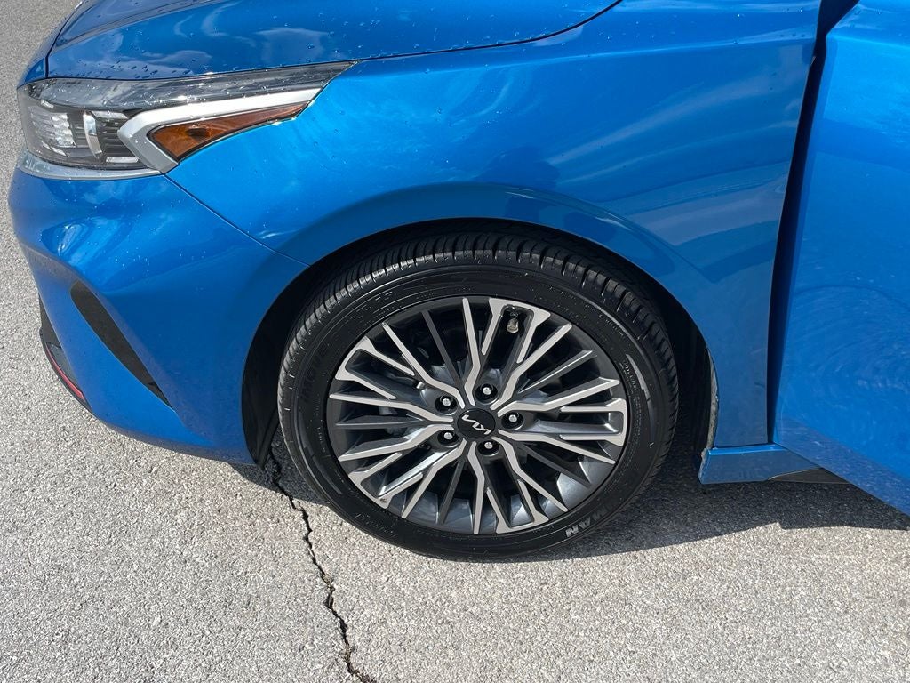 2023 Kia Forte GT-Line - KIA CERTIFIED / 39 MPG / NAVIGATION