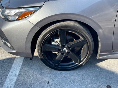 2022 Nissan Sentra SR - 37 MPG / MIDNIGHT EDITION