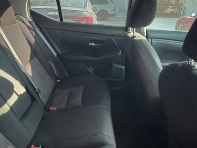 2022 Nissan Sentra SR - 37 MPG / MIDNIGHT EDITION