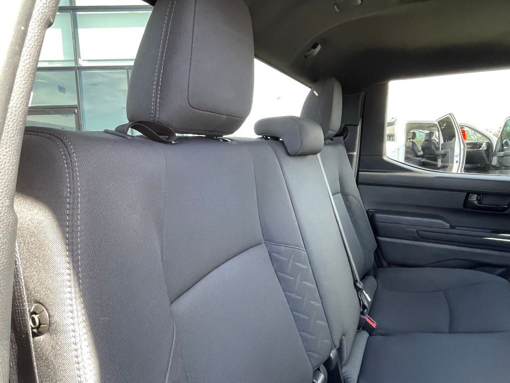 2024 Toyota Tacoma SR5 - WIRELESS CARPLAY / PUSH BUTTON START