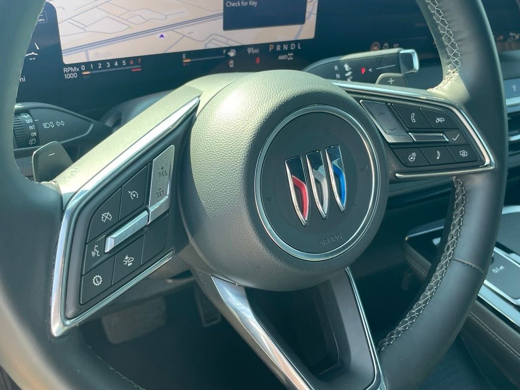 2025 Buick Enclave Preferred - AWD / 3RD ROW / BOSE SOUND