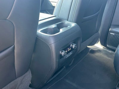 2025 Buick Enclave Preferred - AWD / 3RD ROW / BOSE SOUND