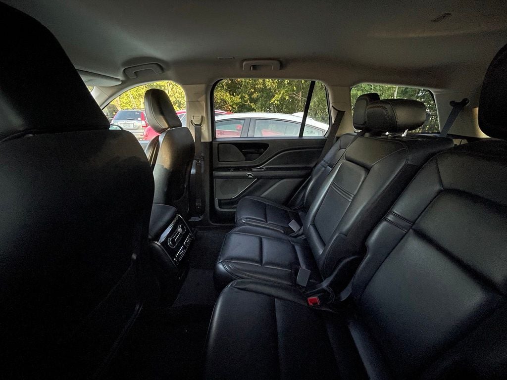 2021 Lincoln Aviator Standard - POWER LIFTGATE / MEMORY SEATS