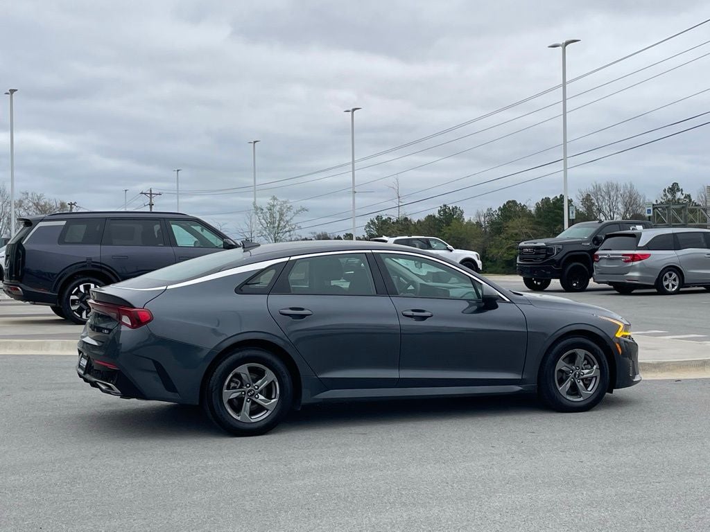 2021 Kia K5 LXS - PUSH BUTTON START / BLIND SPOT AVOIDANCE