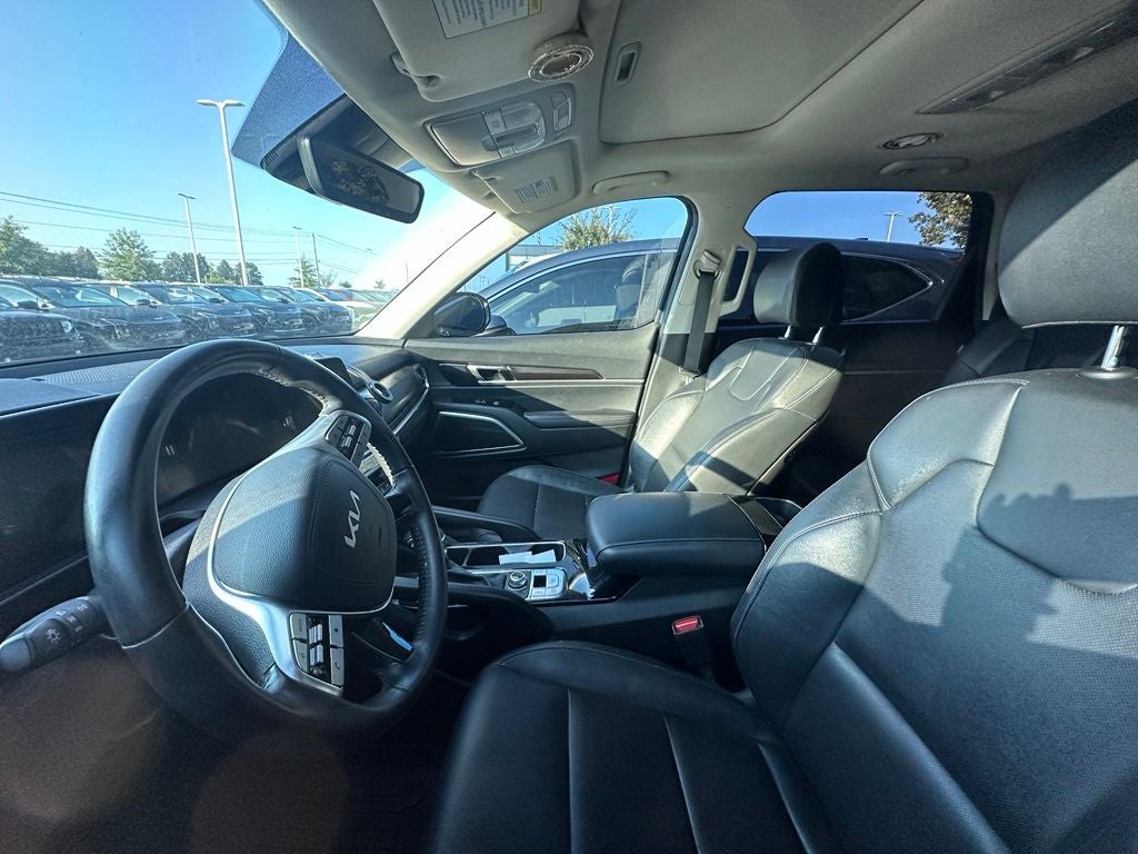 2023 Kia Telluride S - KIA CERTIFIED / POWER SUNROOF