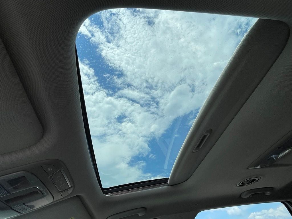 2022 Kia Telluride S - POWER MOONROOF / NAVIGATION