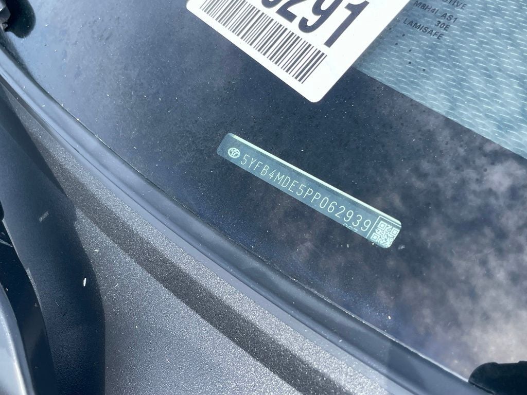 2023 Toyota Corolla LE