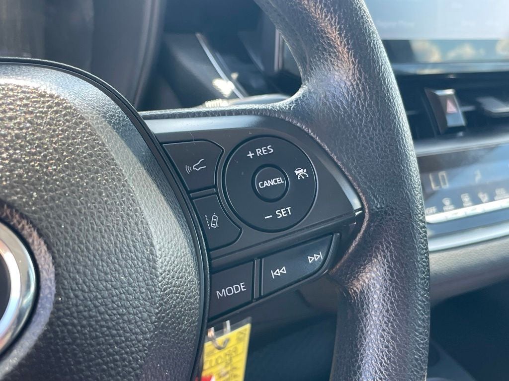 2022 Toyota Corolla LE - 38 MPG / KEYLESS ENTRY