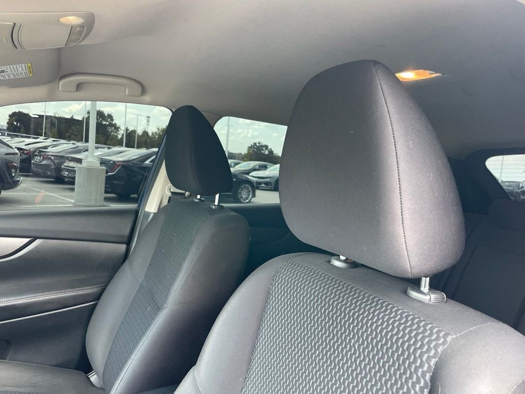 2022 Nissan Rogue Sport S - BLIND SPOT WARNING / AUTOMATIC HEADLIGHTS