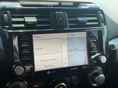2020 Toyota 4Runner Venture - TRD WHEELS / YAKIMA ROOF BASKET