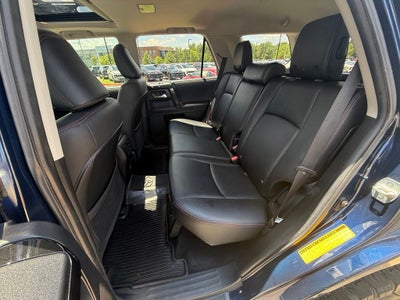 2020 Toyota 4Runner Venture - TRD WHEELS / YAKIMA ROOF BASKET