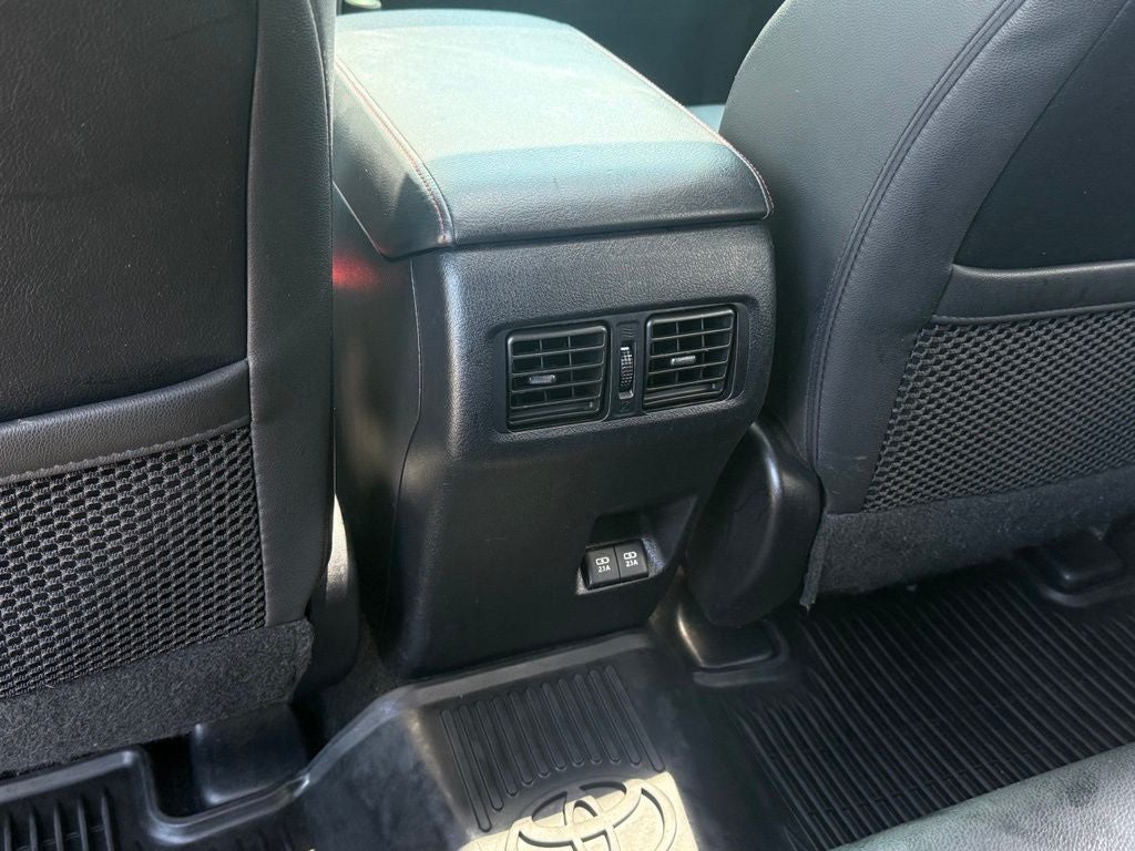 2020 Toyota 4Runner Venture - TRD WHEELS / YAKIMA ROOF BASKET