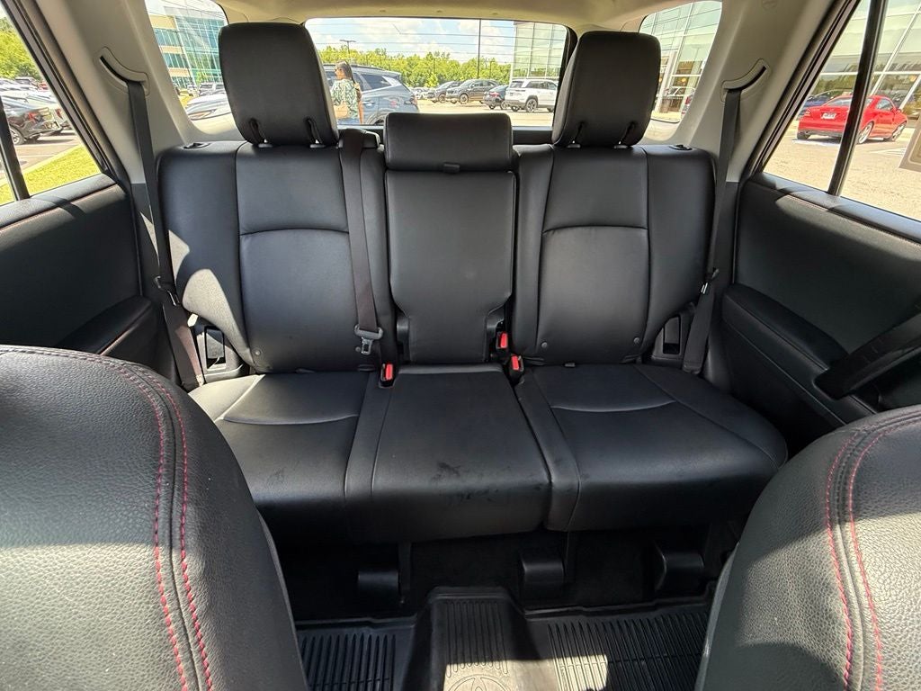 2020 Toyota 4Runner Venture - TRD WHEELS / YAKIMA ROOF BASKET