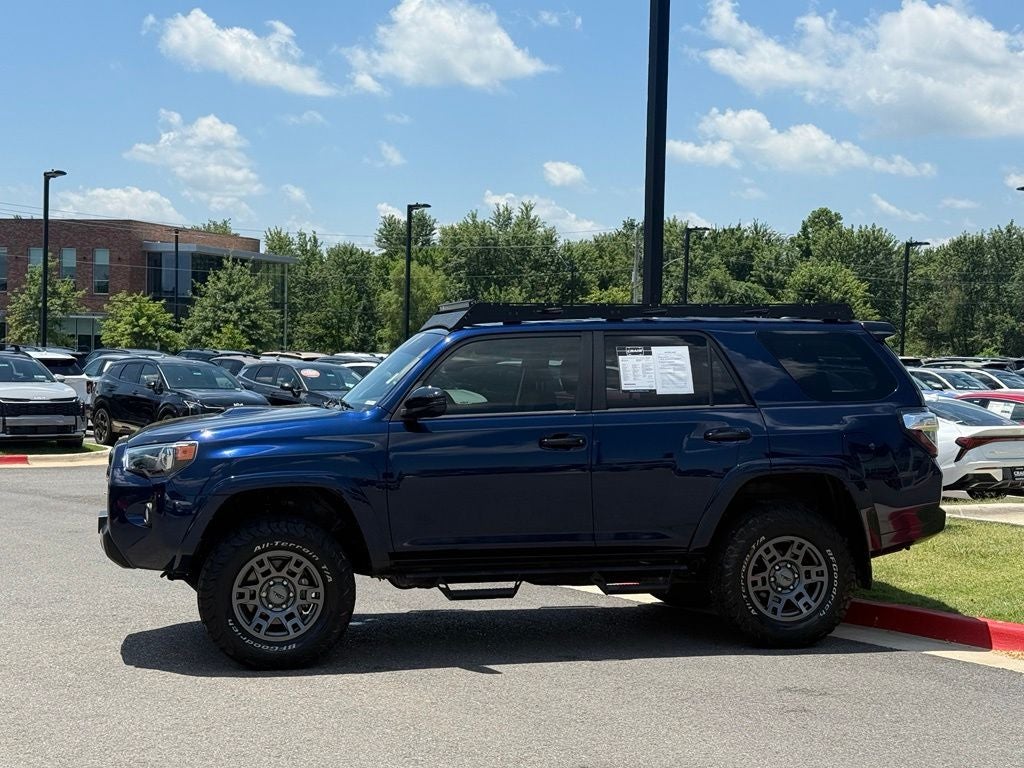 2020 Toyota 4Runner Venture - TRD WHEELS / YAKIMA ROOF BASKET