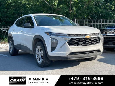 2025 Chevrolet Trax LS - LANE KEEP ASSIT / APPLE CARPLAY