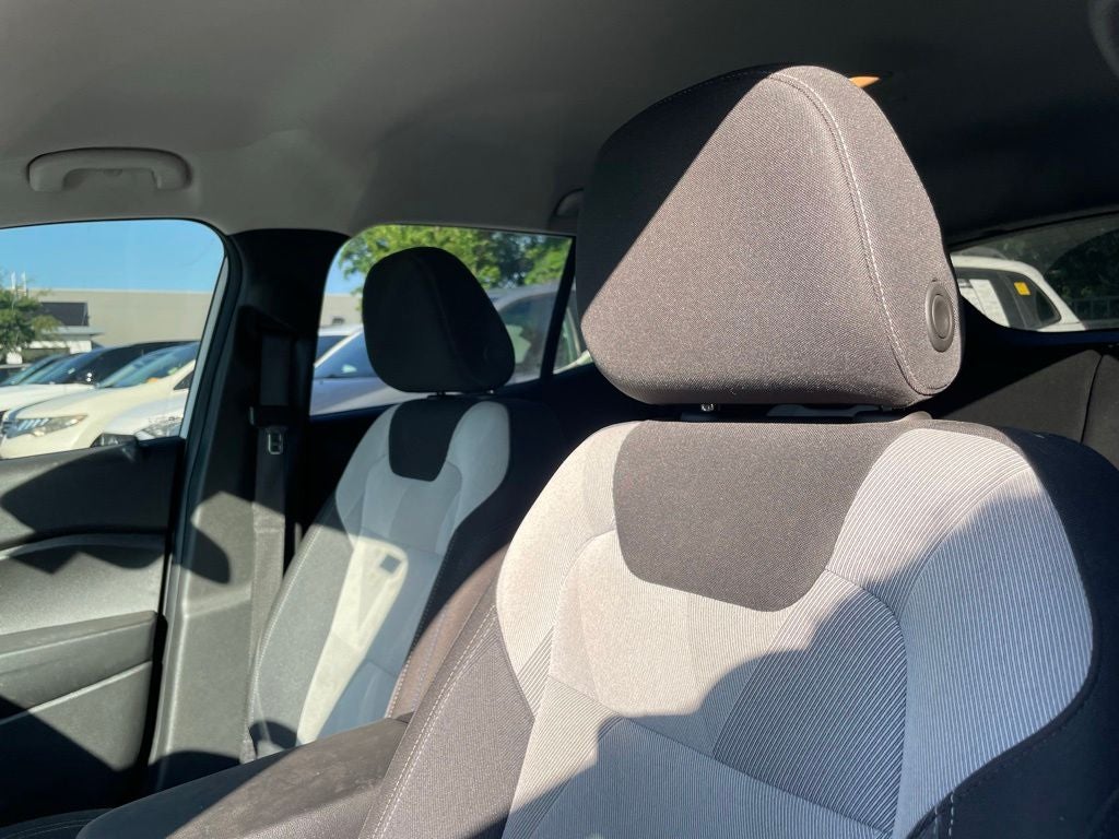2025 Chevrolet Trax LS - LANE KEEP ASSIT / APPLE CARPLAY