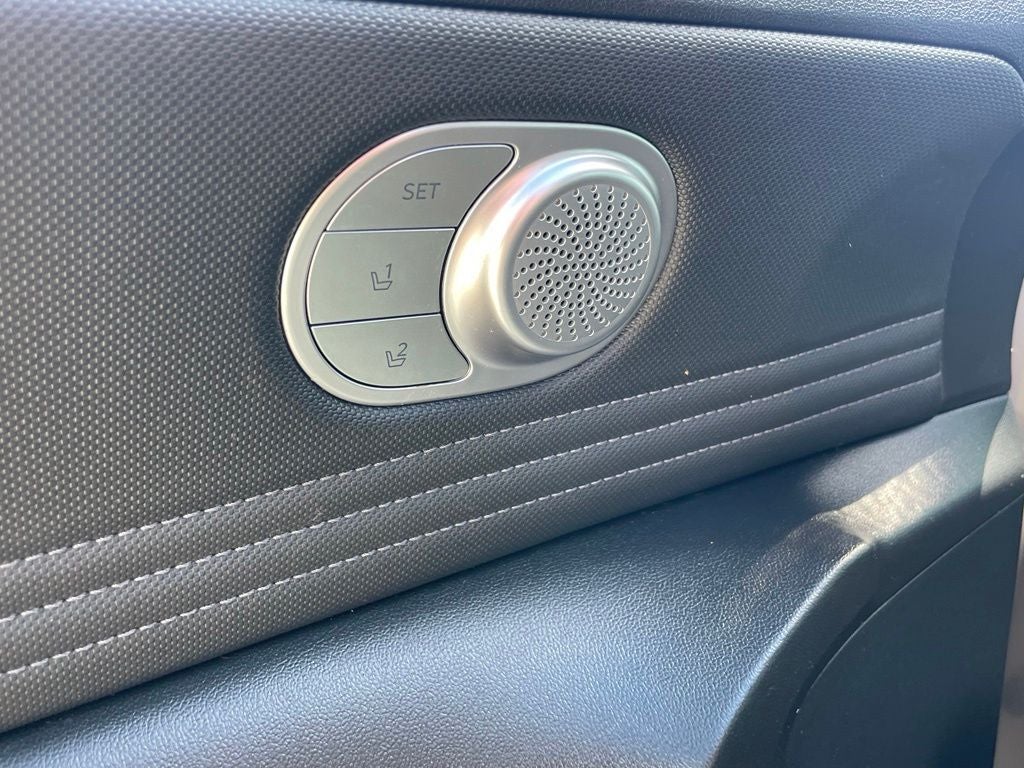 2023 Hyundai Elantra Hybrid Limited - POWER MOONROOF / VENITALTED SEATS
