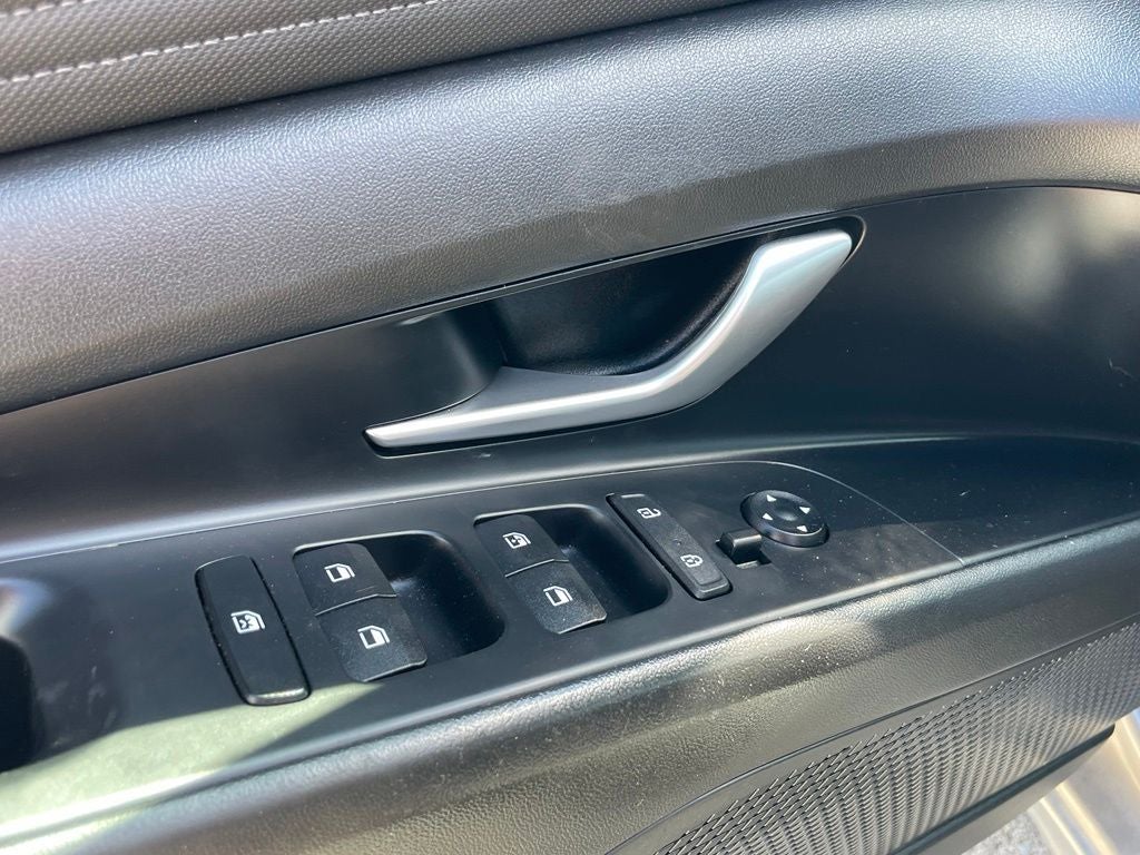 2023 Hyundai Elantra Hybrid Limited - POWER MOONROOF / VENITALTED SEATS