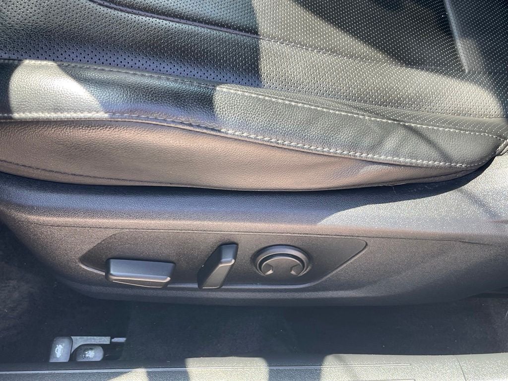 2023 Hyundai Elantra Hybrid Limited - POWER MOONROOF / VENITALTED SEATS
